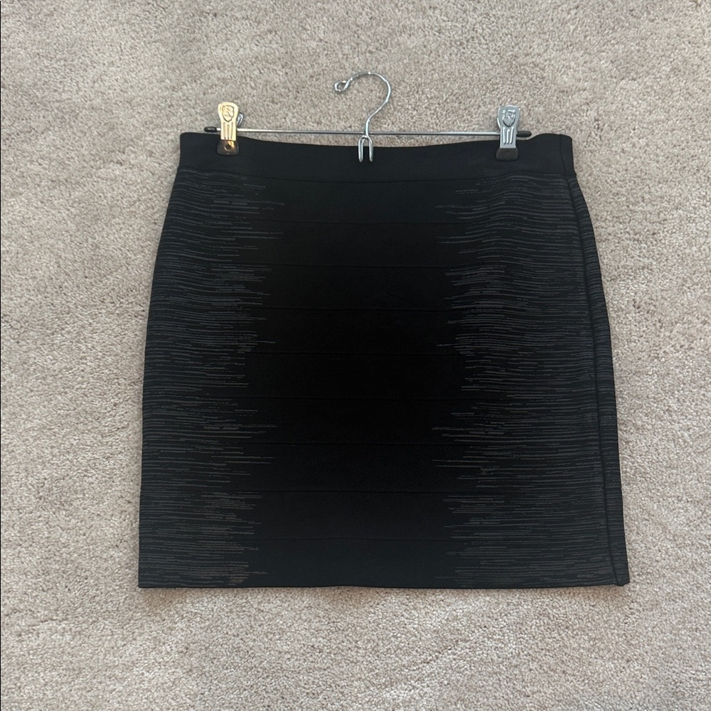 Guess Elegant Black Pencil Skirt